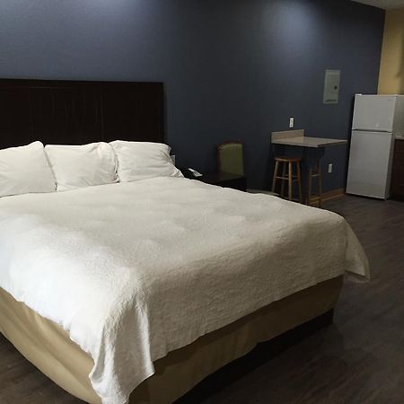 La Bonita Inn & Suites - Crane מראה חיצוני תמונה